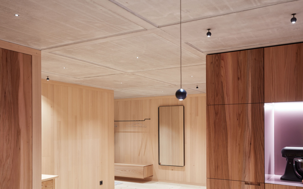 Georg Bechter Licht Referenz mit architektonischer Innenbeleuchtung